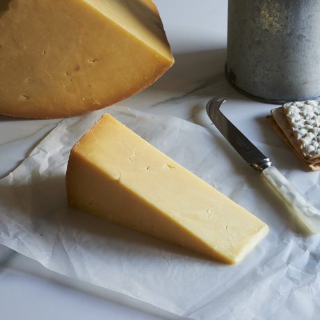 CH Cheddar St Andrews SCOTTISH p/kg (av 1.5kg)